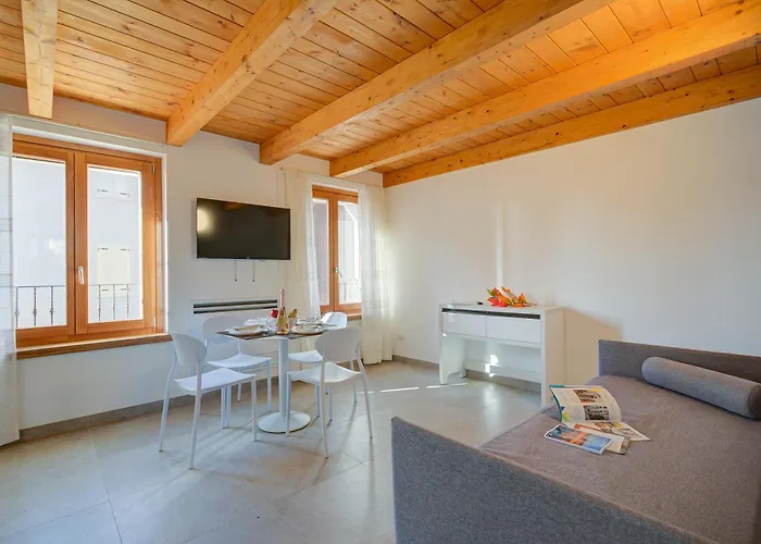 Residenza Lugana Apartment