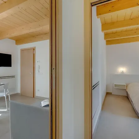 Residenza Lugana ペスキエーラ・デル・ガルダ